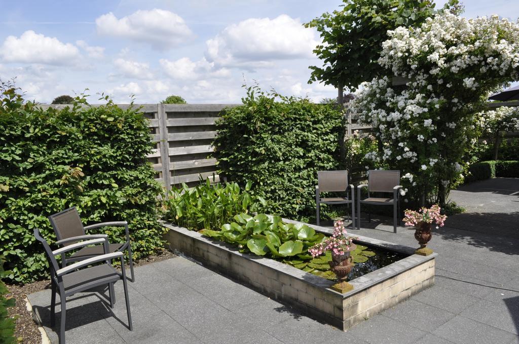 B&B De Edelsteen Zutendaal Bagian luar foto