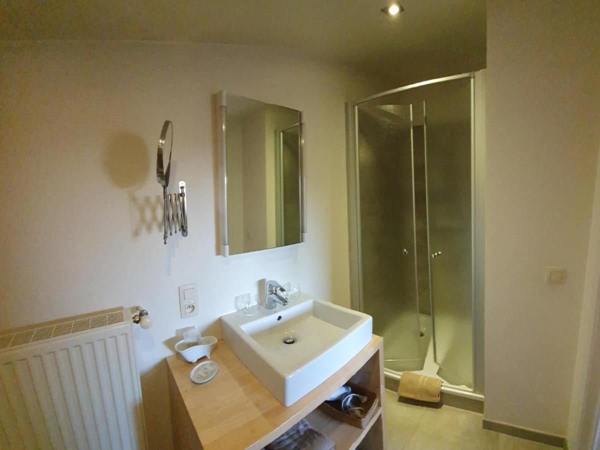 B&B De Edelsteen Zutendaal Bagian luar foto